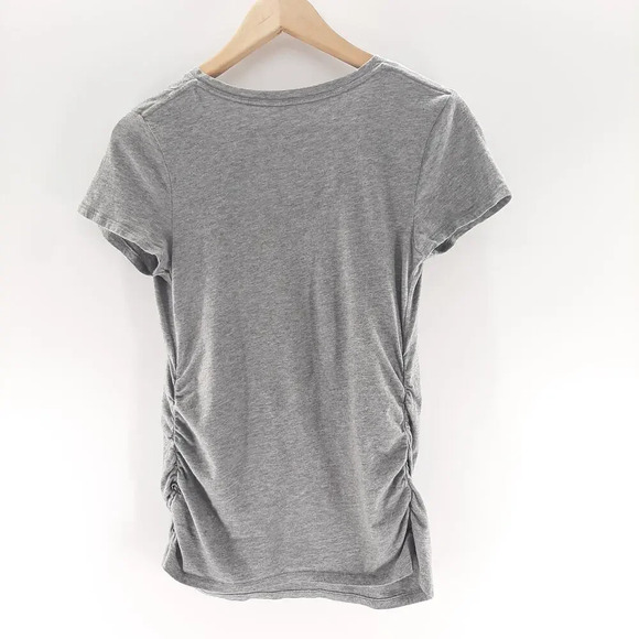 Ingrid & Isabel Womens Maternity V-Neck T-Shirt Size XS Gray V-neck - Picture 4 of 7